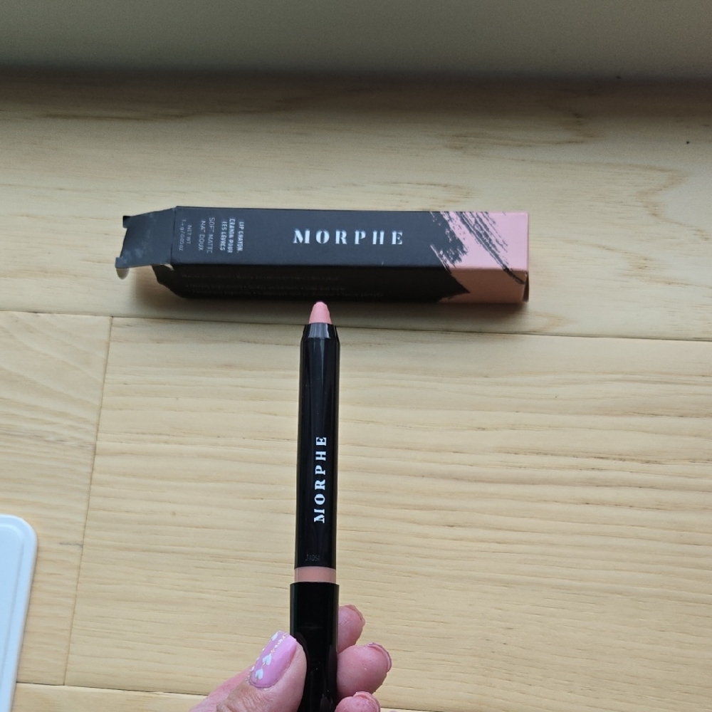 NWT.Morphe Pink Lip Crayon #NSFW-Ballet SlippER pink.